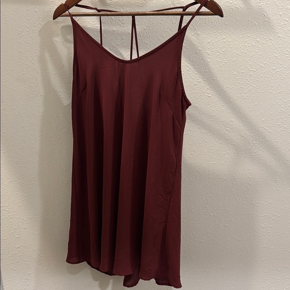 Lush Red Sleeveless Backless Camisole
